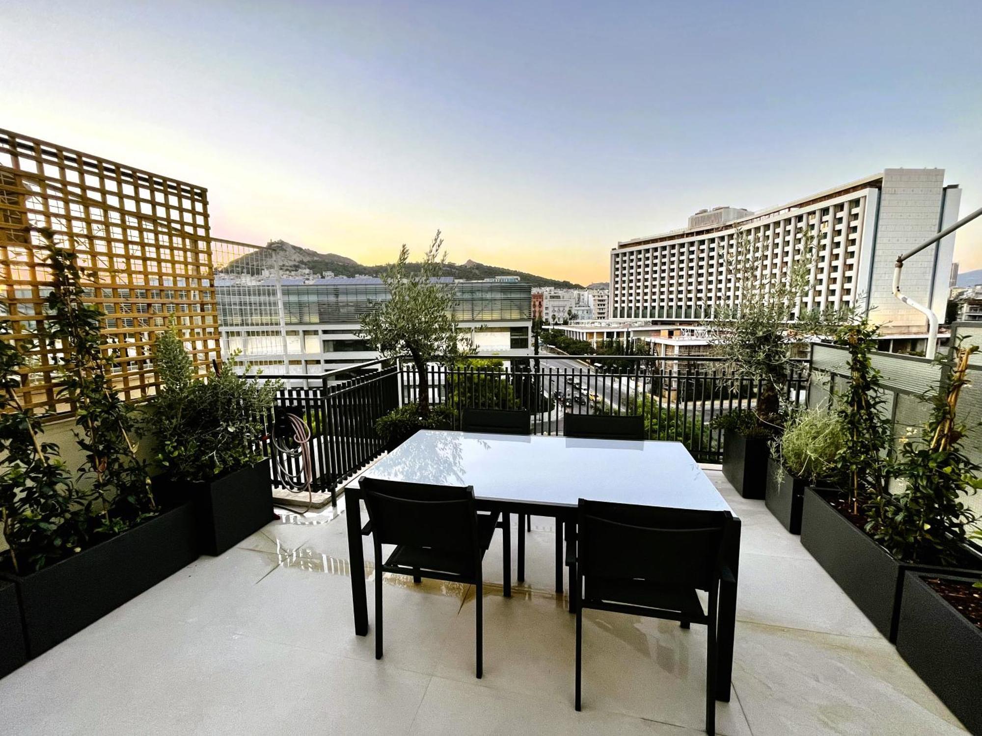 Athena Blue Lux Apartments 2Br 2Ba With City Skyline View, Near Kolonaki Athén Kültér fotó